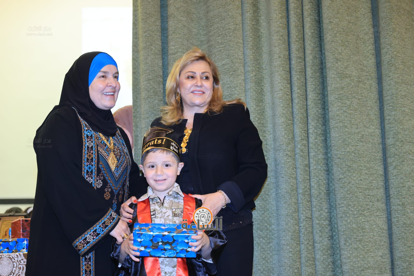 Madar Al-Saa Images 0.40143969887849995