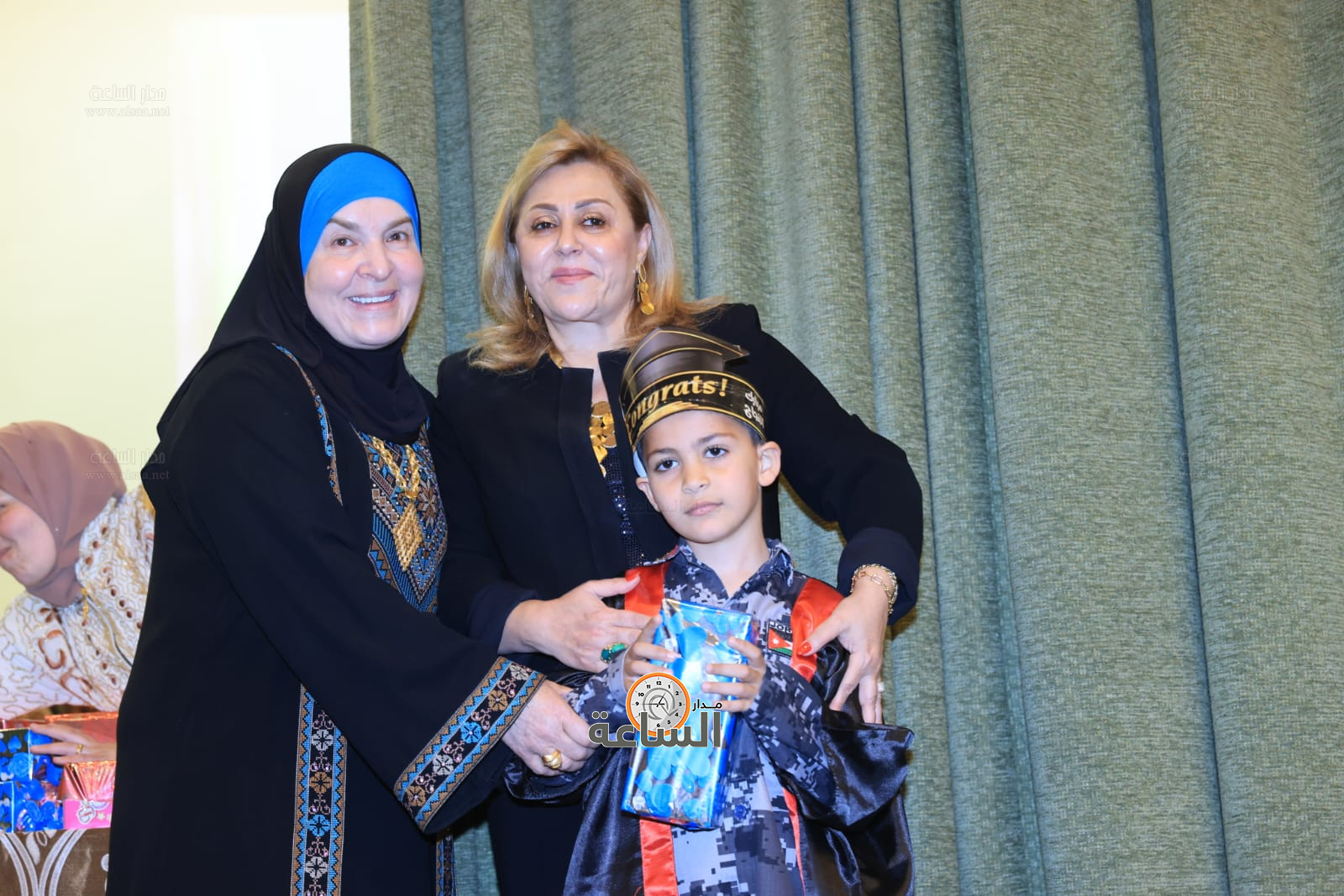 Madar Al-Saa Images 0.3314616359218875