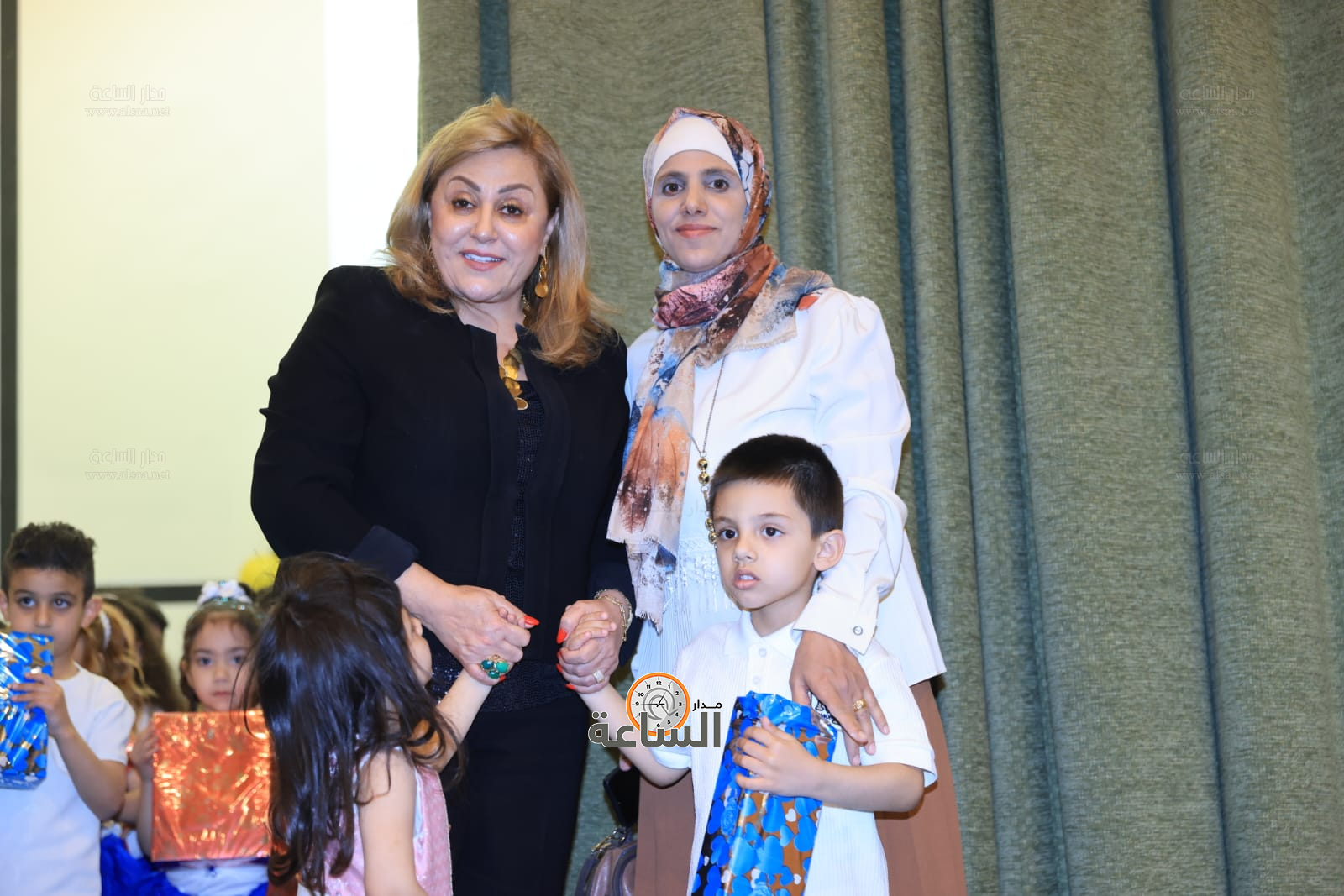 Madar Al-Saa Images 0.3322139636627339