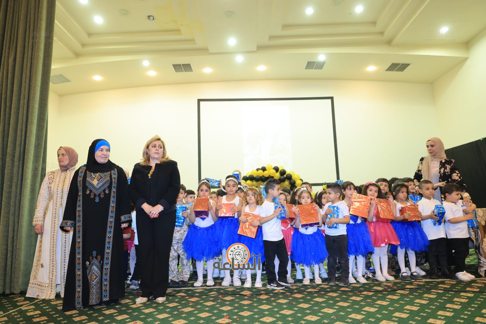 Madar Al-Saa Images 0.20455674884633923