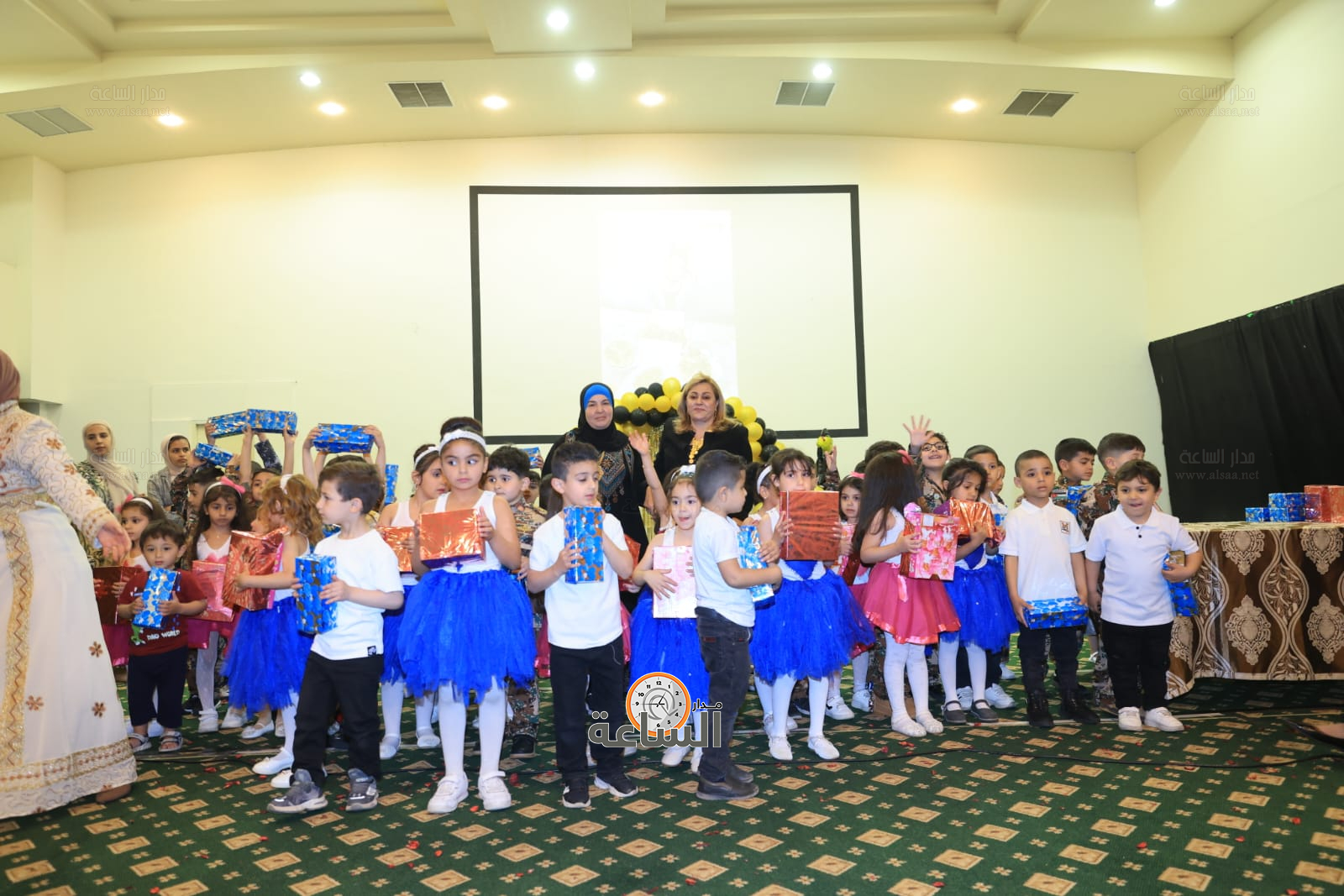 Madar Al-Saa Images 0.31165347785975006