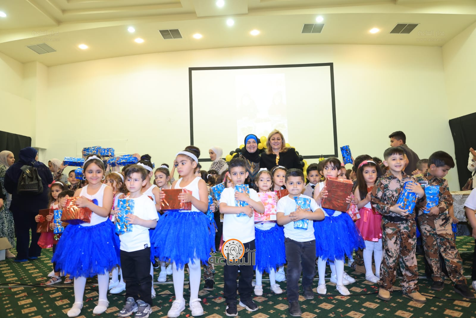 Madar Al-Saa Images 0.8098199194262149