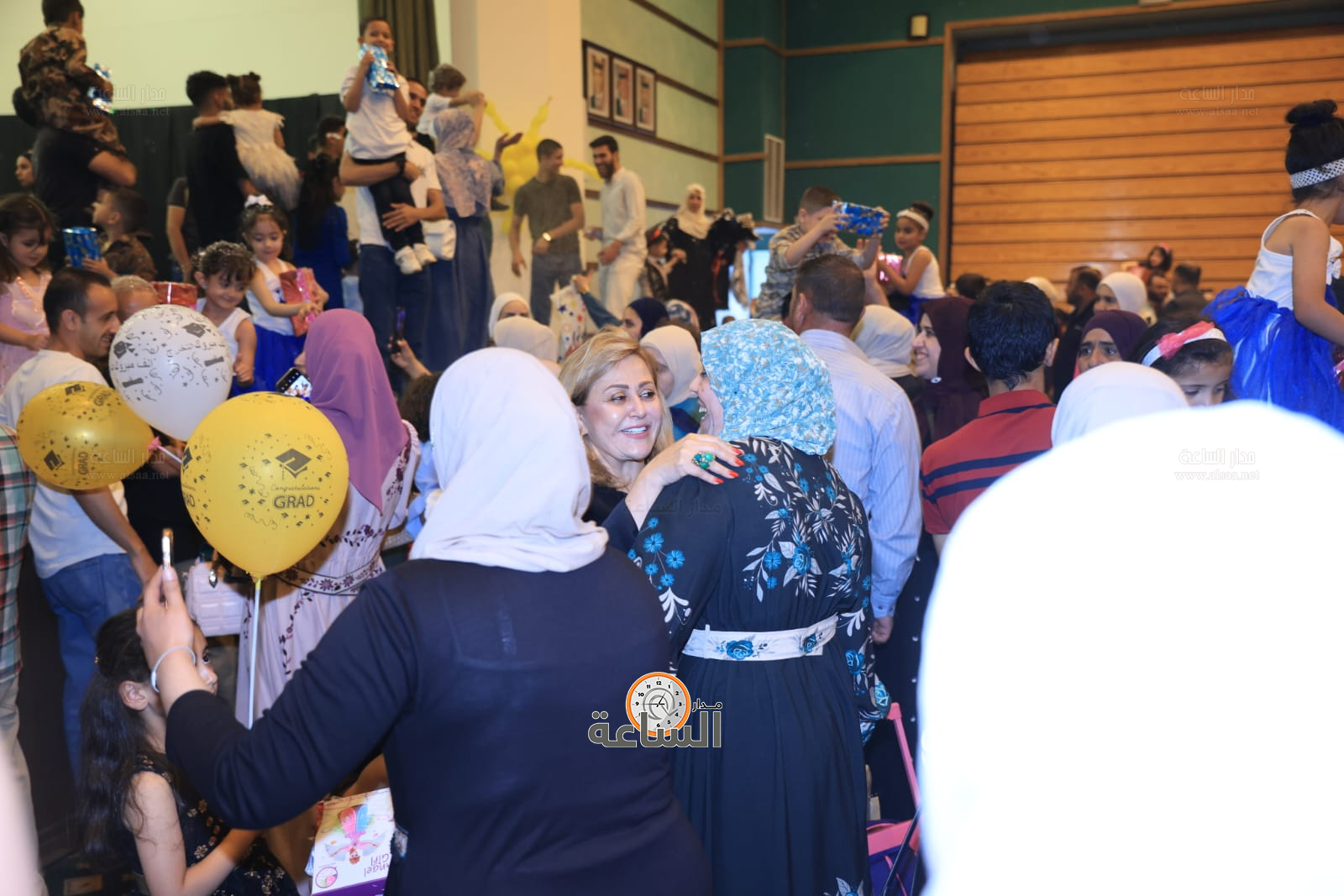 Madar Al-Saa Images 0.8440324339728461