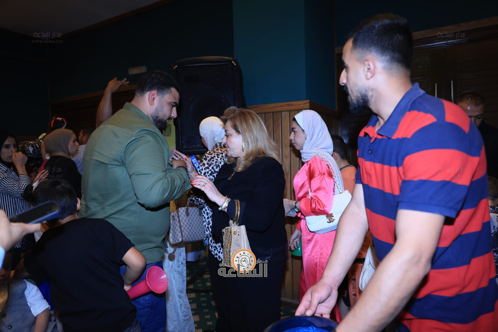 Madar Al-Saa Images 0.14811928283993137