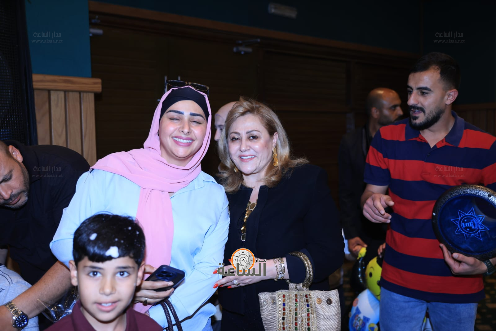 Madar Al-Saa Images 0.29612172786402324