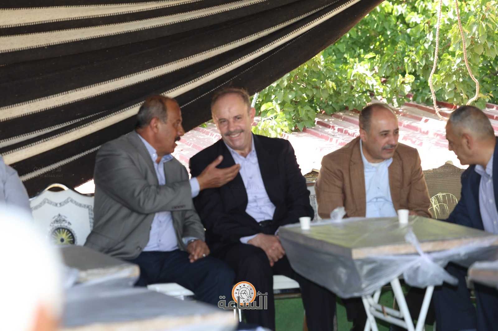 Madar Al-Saa Images 0.8977696100095063