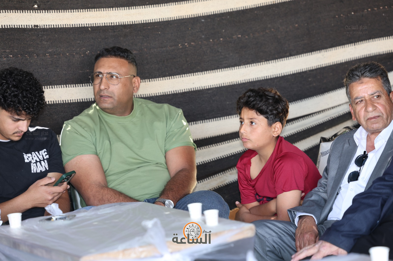 Madar Al-Saa Images 0.833601130987713