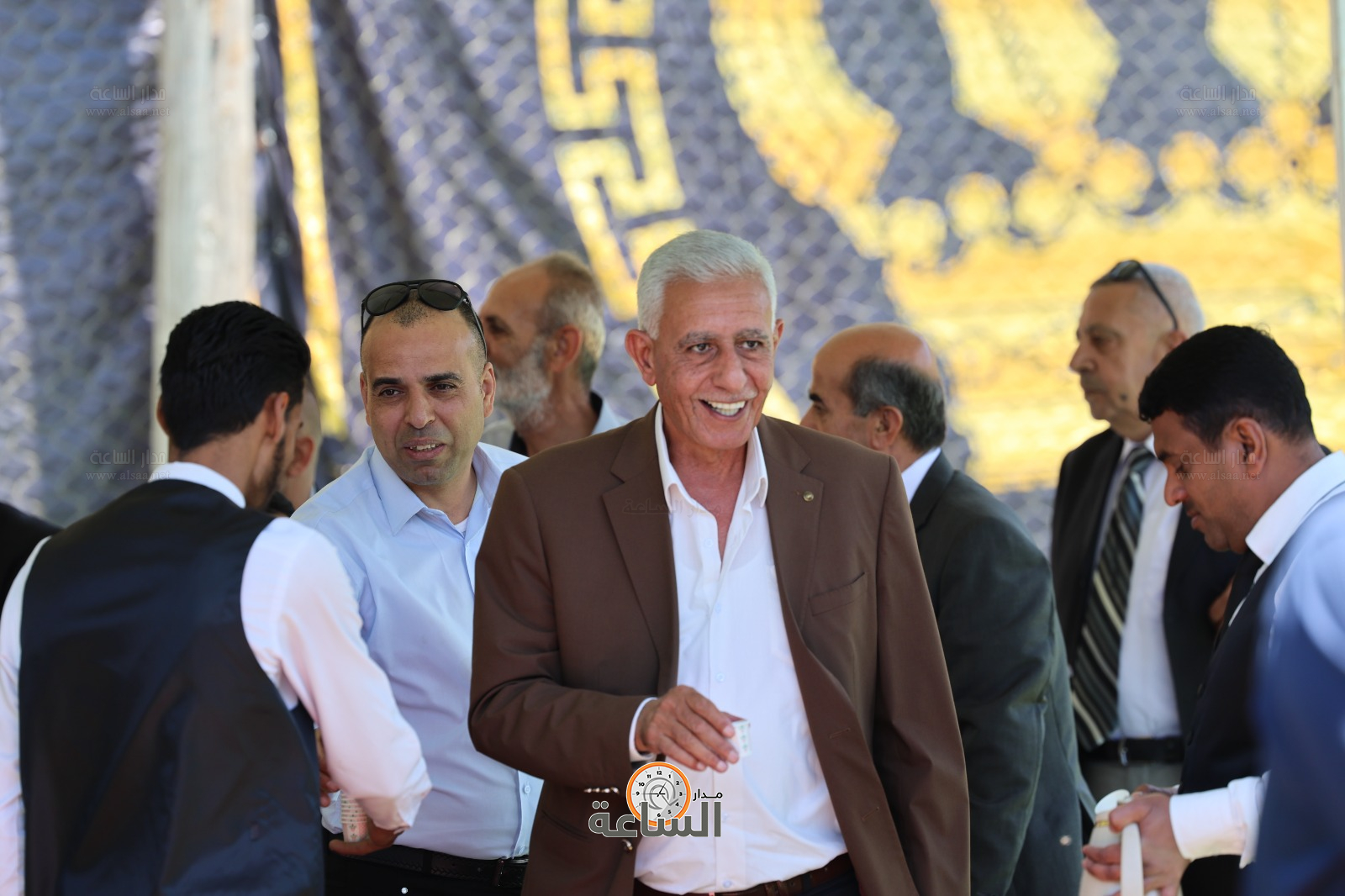 Madar Al-Saa Images 0.4200296589753597