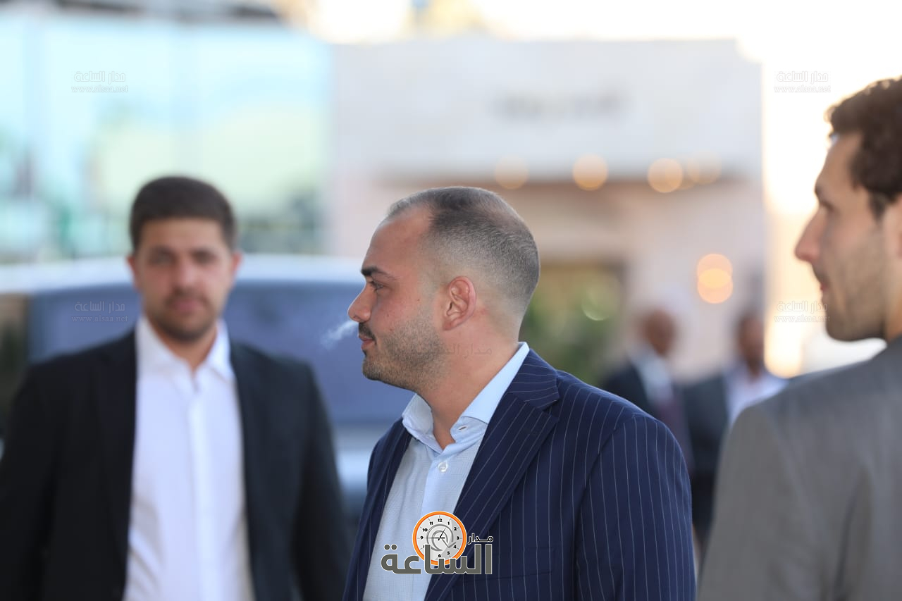 Madar Al-Saa Images 0.975453185791392