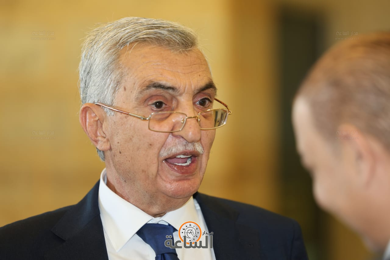 Madar Al-Saa Images 0.5226135463799262