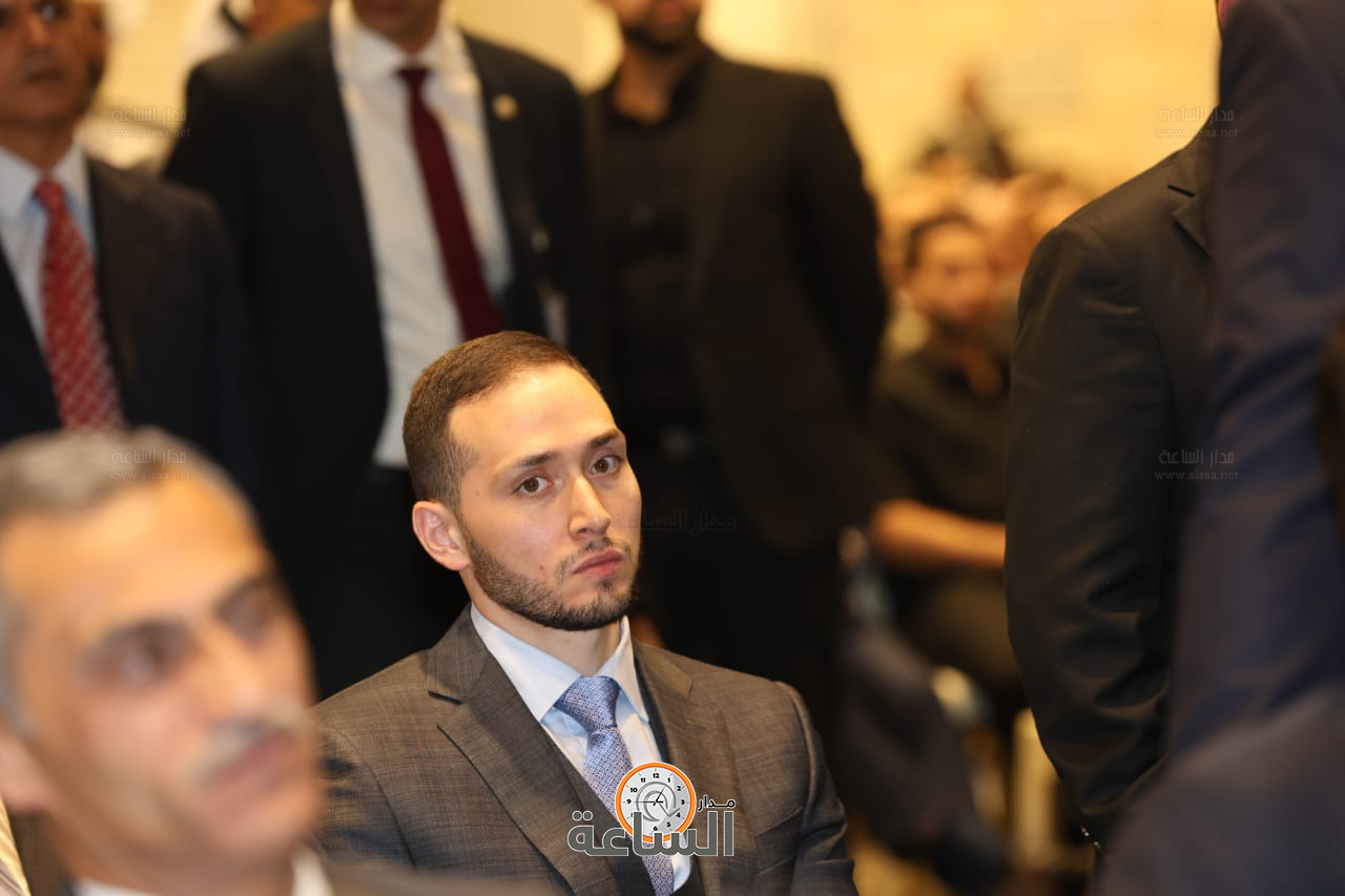 Madar Al-Saa Images 0.43059723397438177