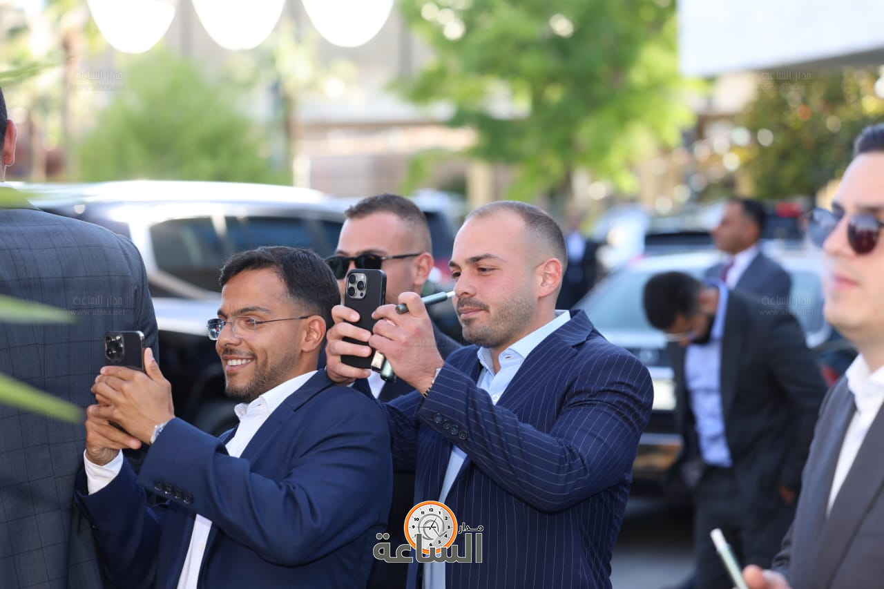 Madar Al-Saa Images 0.6240444851125075