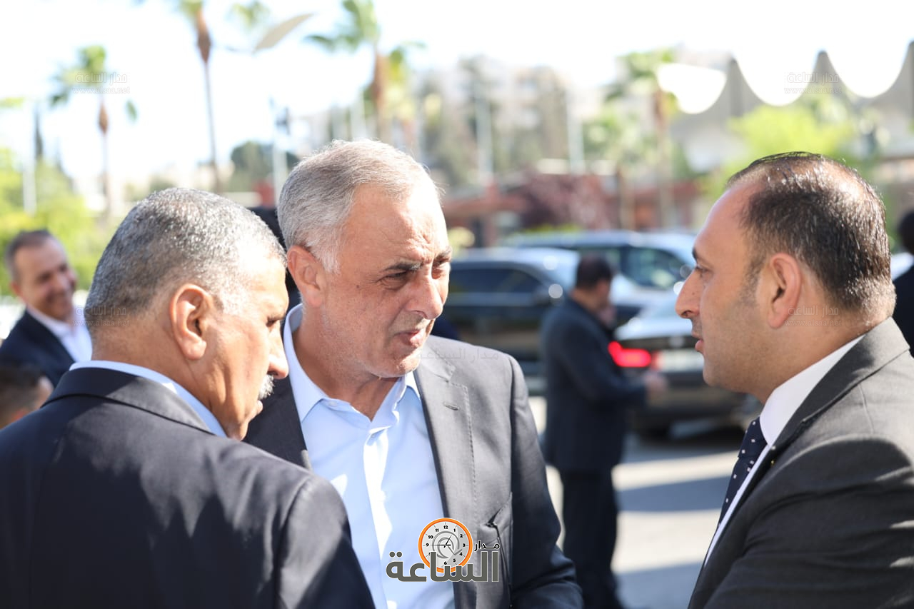 Madar Al-Saa Images 0.5531701918112641