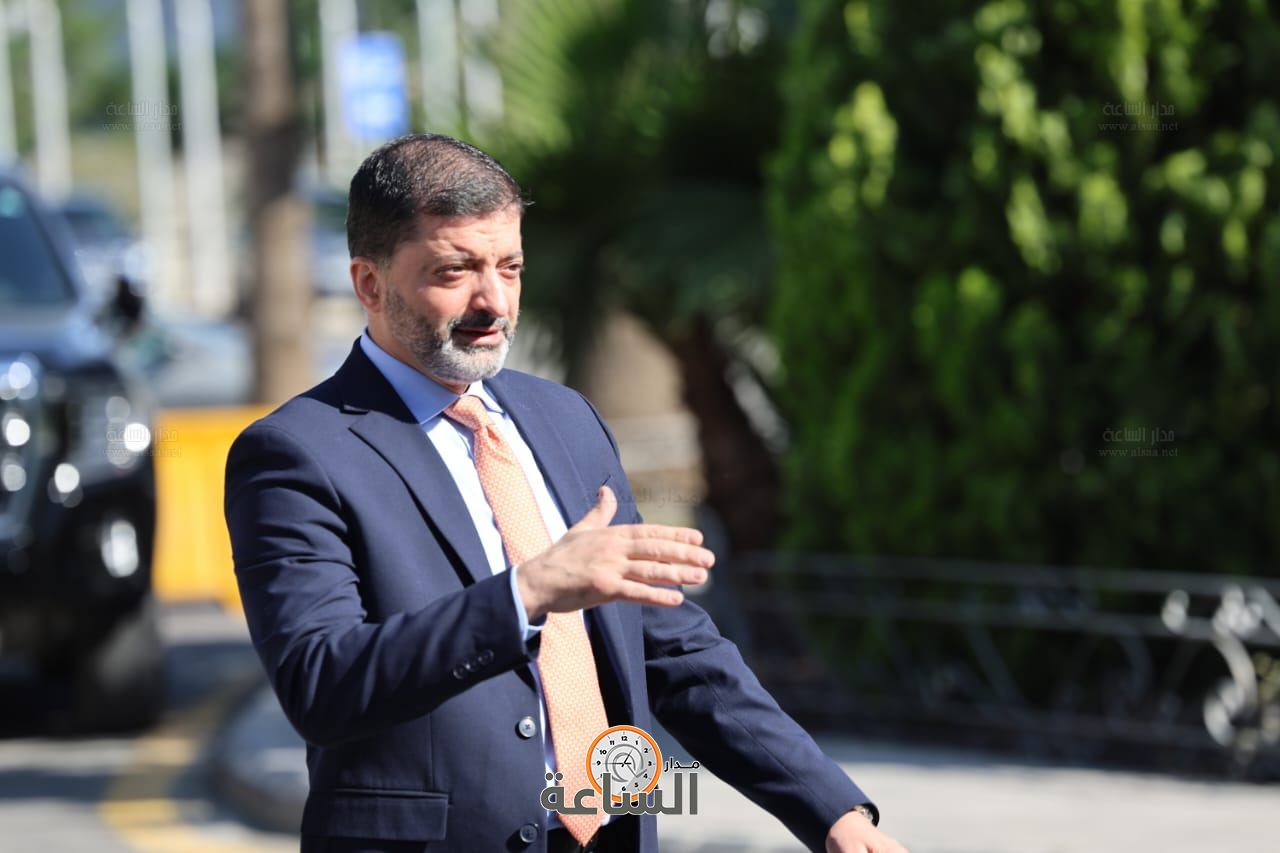 Madar Al-Saa Images 0.8765600157326278