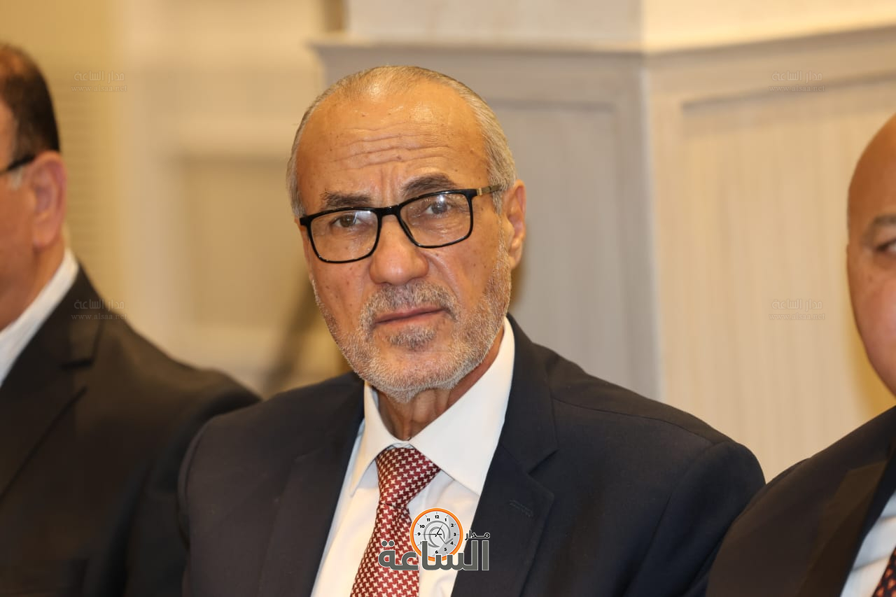 Madar Al-Saa Images 0.6939331215211186