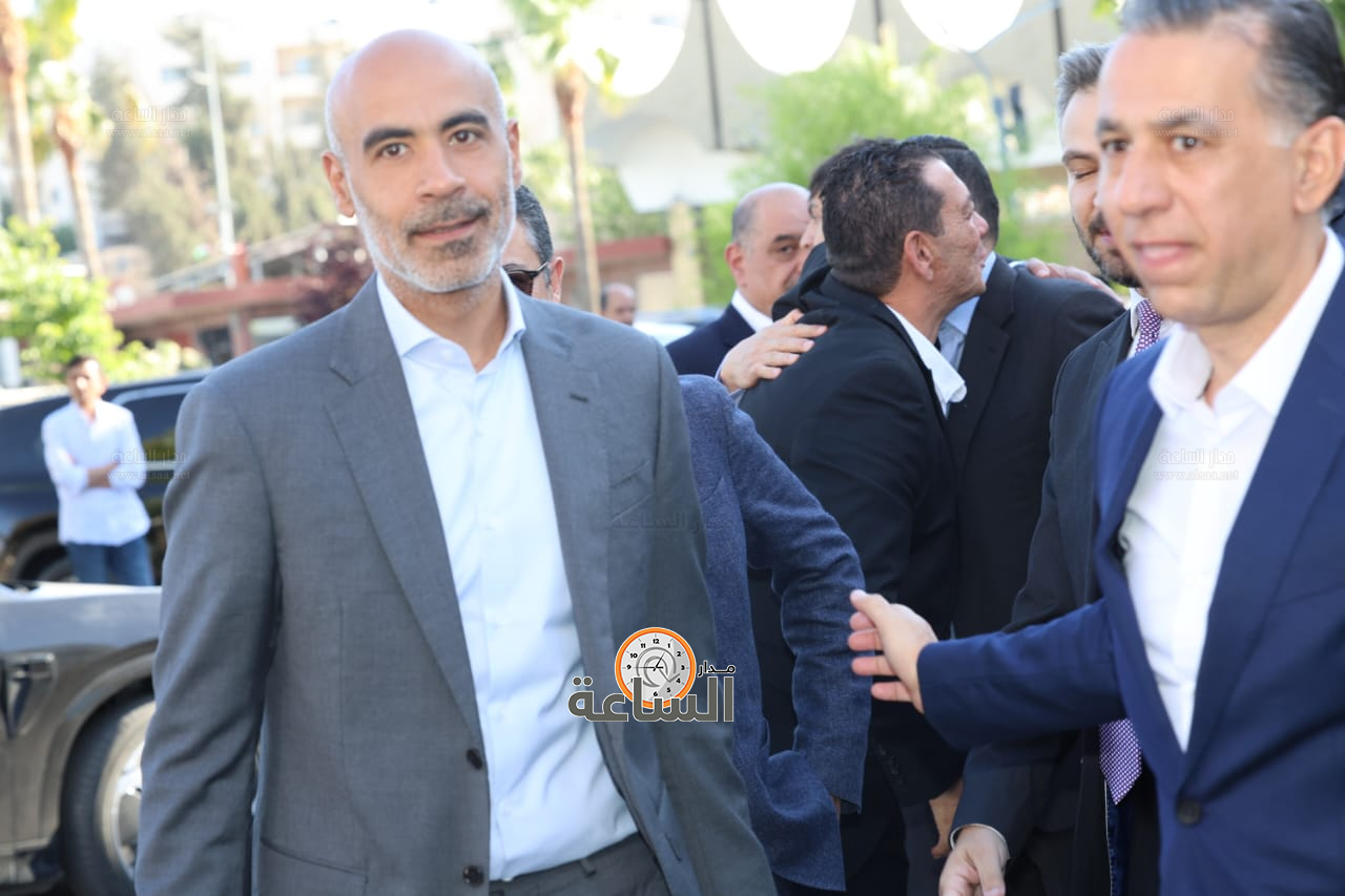 Madar Al-Saa Images 0.8821851396222833