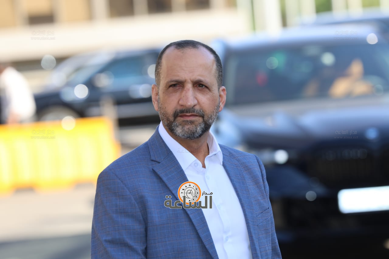 Madar Al-Saa Images 0.35574244829949164