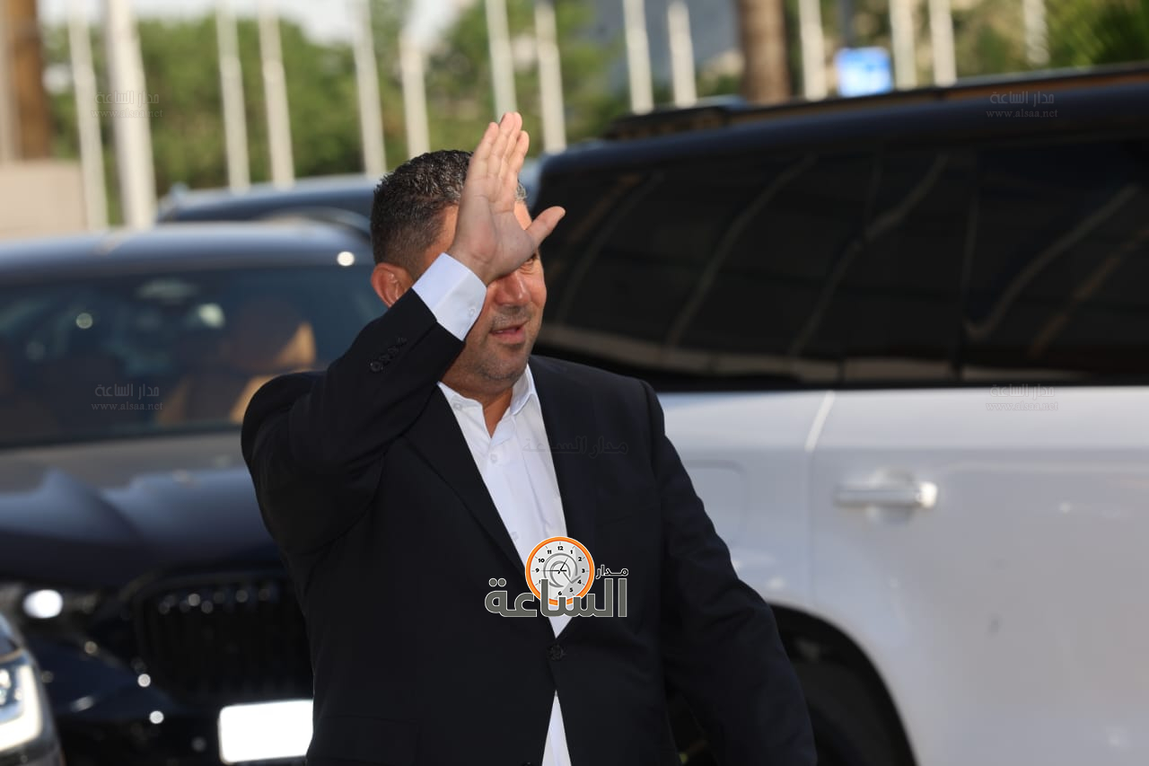 Madar Al-Saa Images 0.8603518430121213