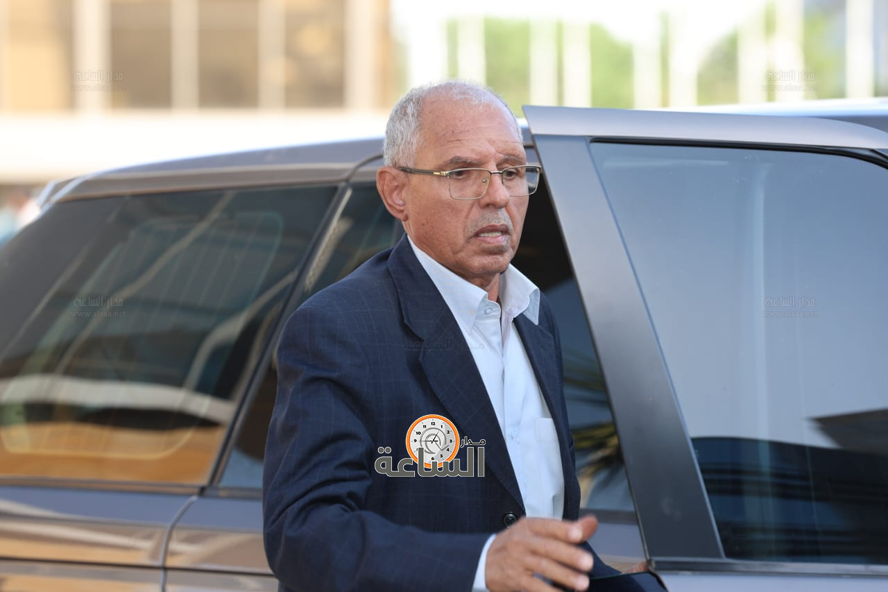 Madar Al-Saa Images 0.057970580679847505