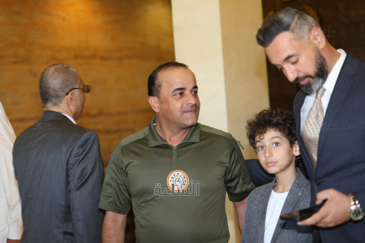 Madar Al-Saa Images 0.23738191177001833