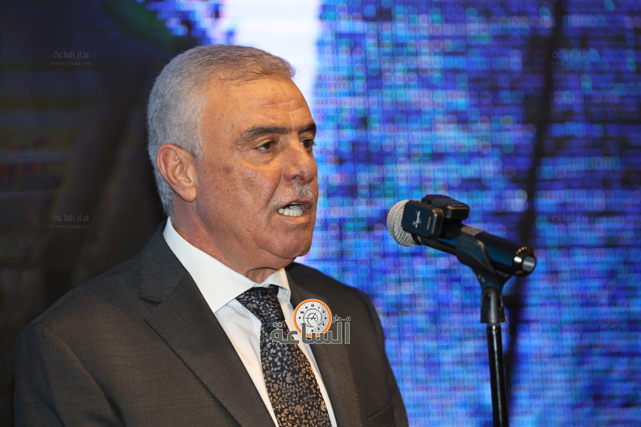 Madar Al-Saa Images 0.36613327112842375