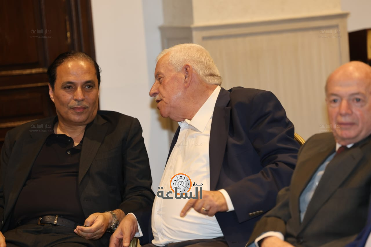 Madar Al-Saa Images 0.54552523054695