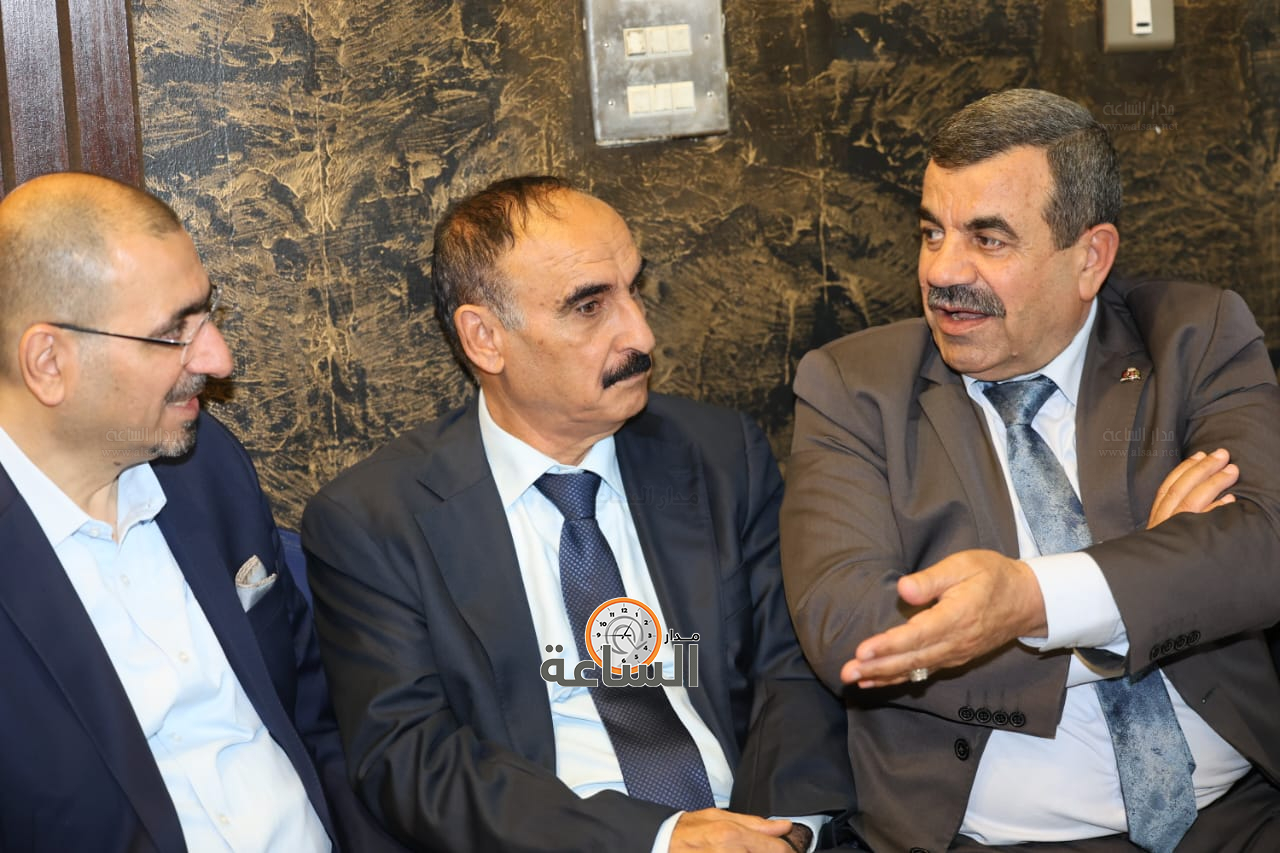 Madar Al-Saa Images 0.03713751005633614