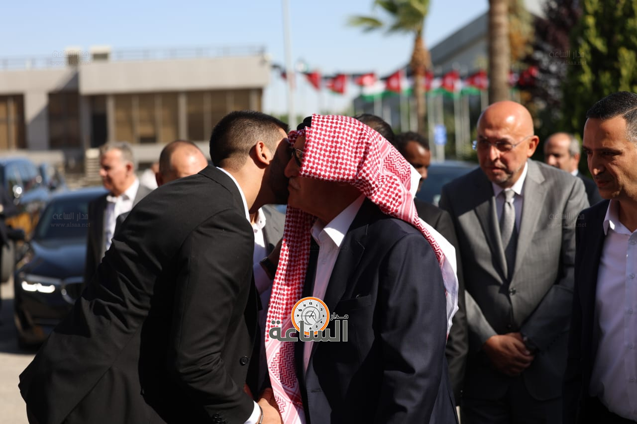 Madar Al-Saa Images 0.06175573987501215