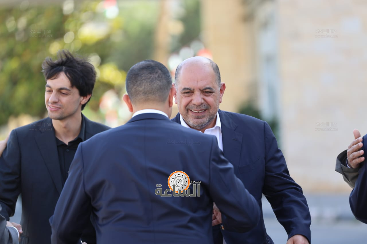 Madar Al-Saa Images 0.6128923600011295