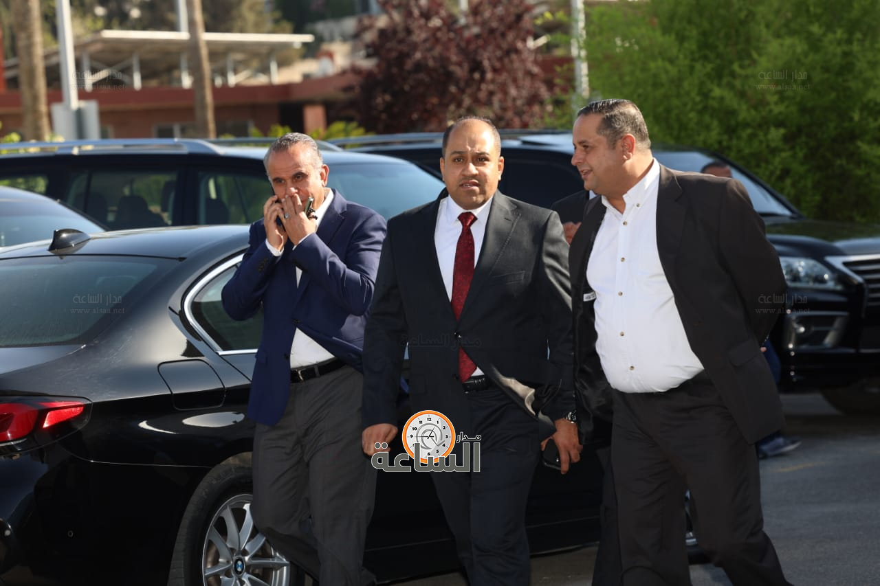 Madar Al-Saa Images 0.8488900319550975