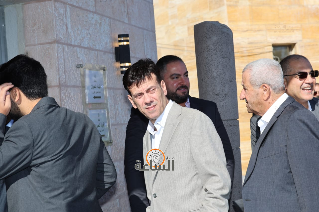 Madar Al-Saa Images 0.6537245369078546