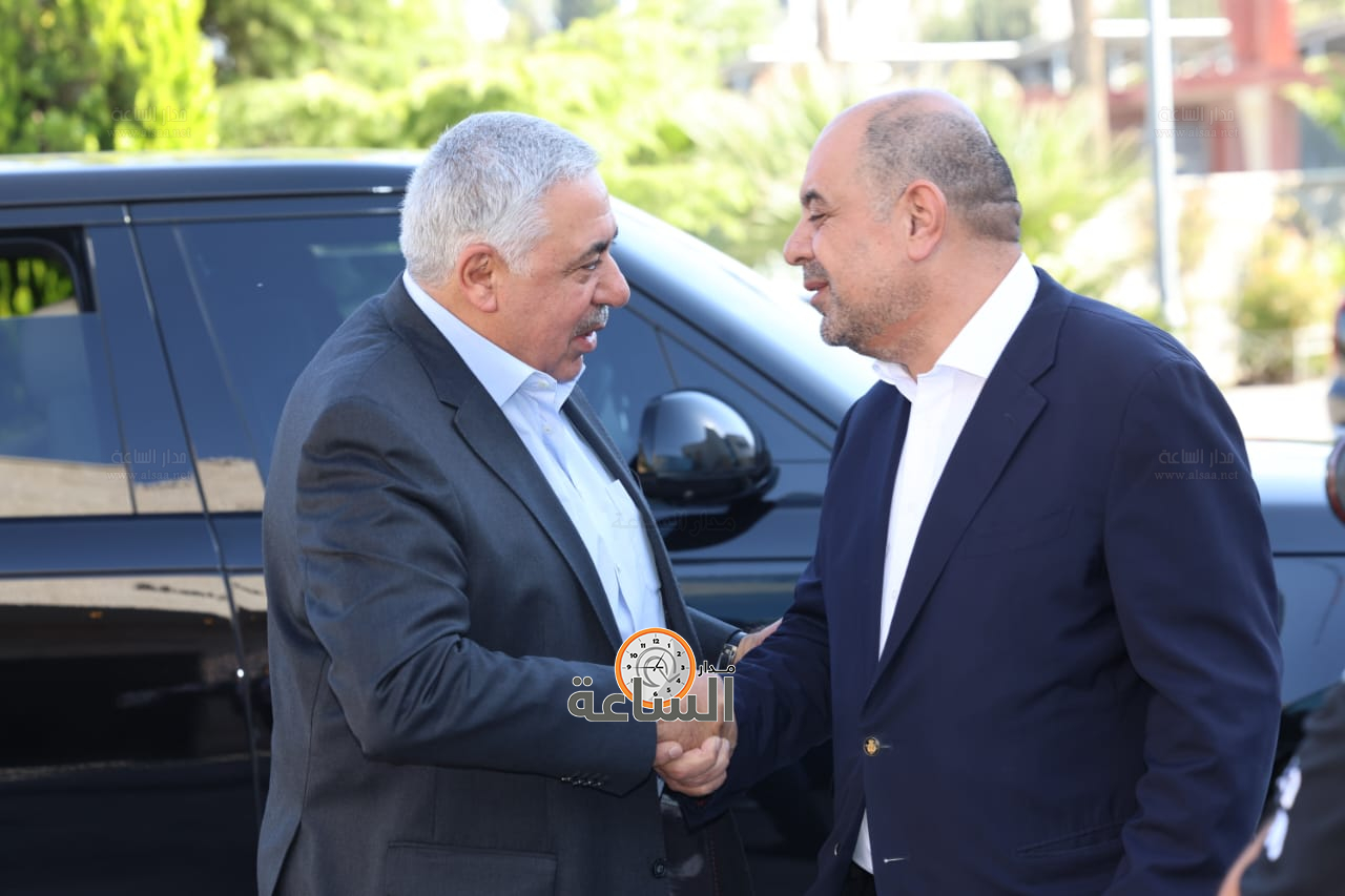 Madar Al-Saa Images 0.40217519322188067