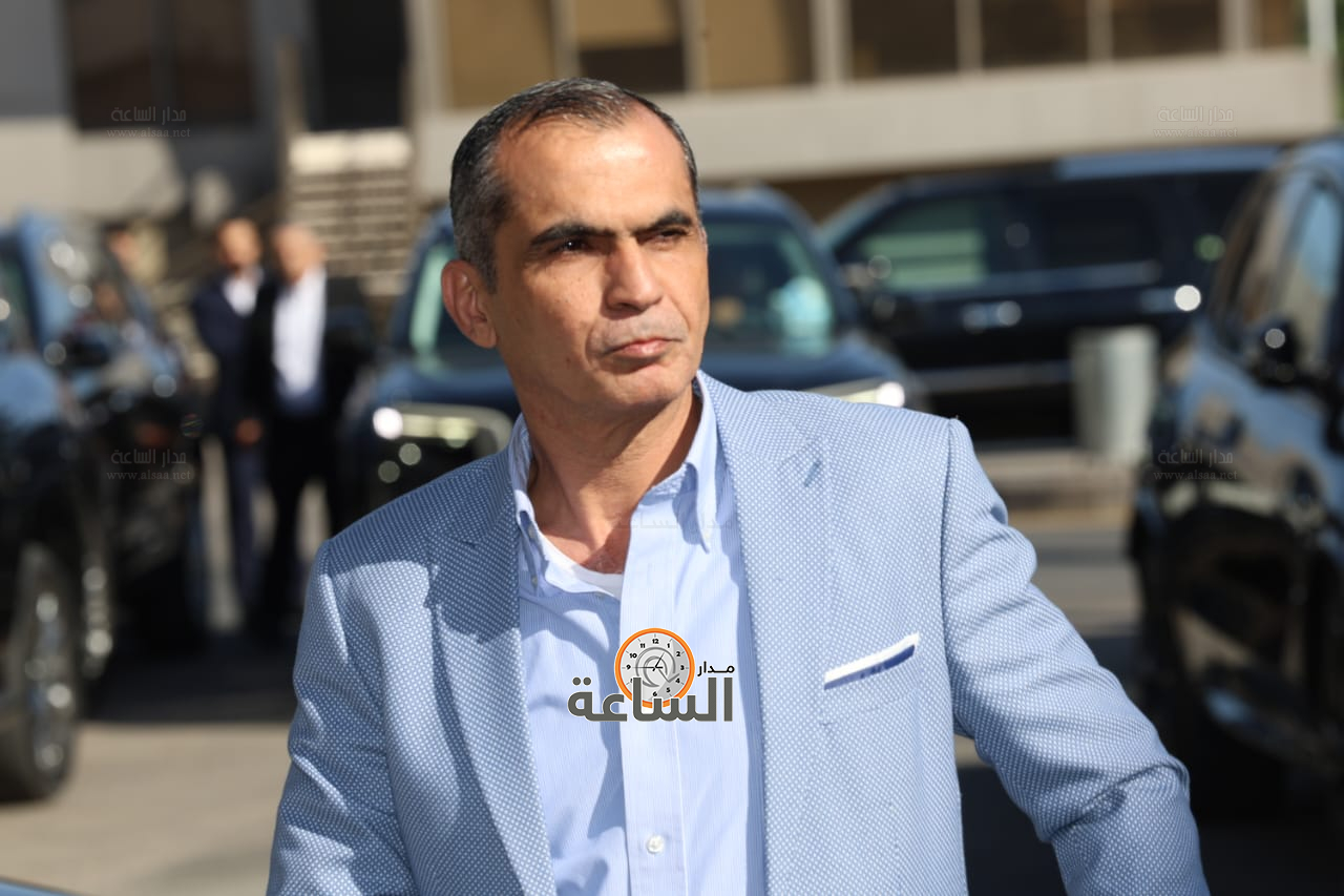 Madar Al-Saa Images 0.9387390771835126