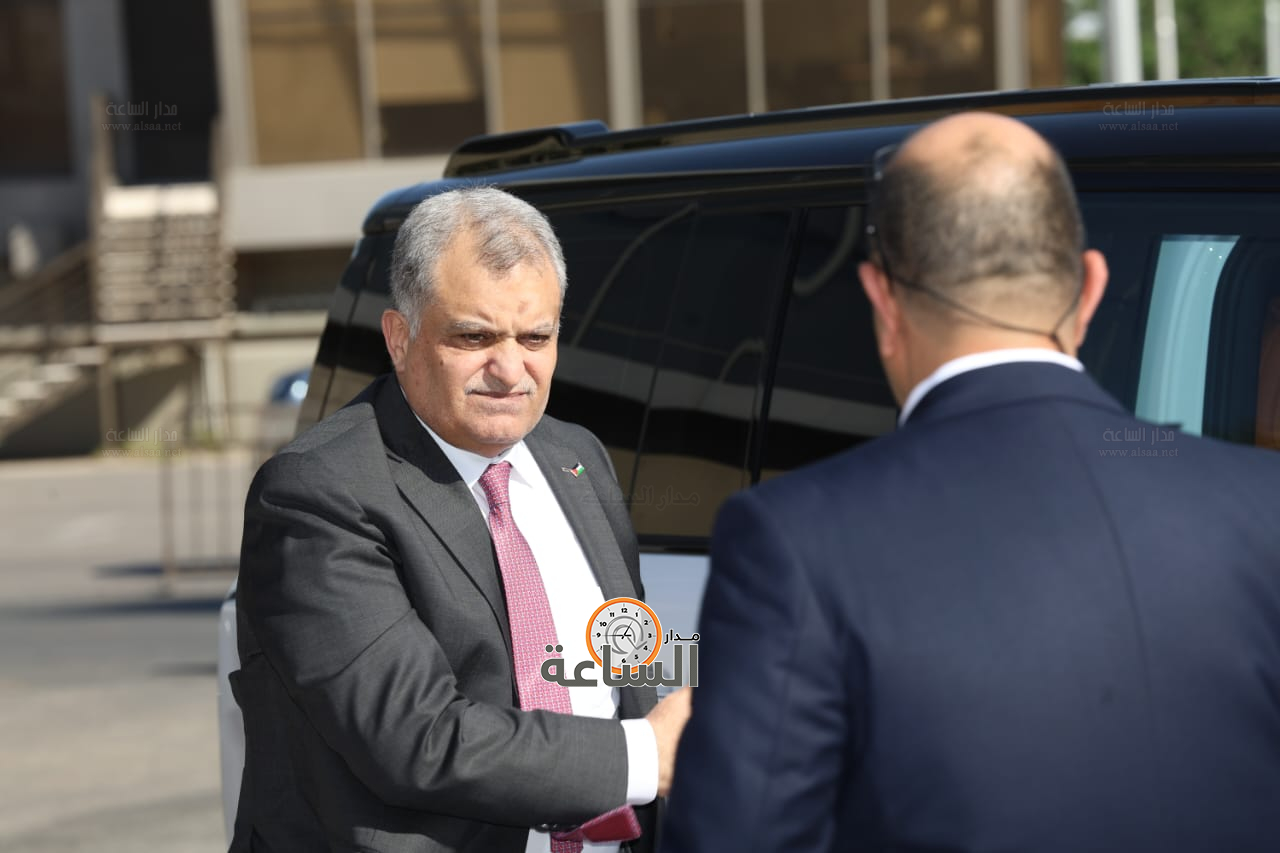 Madar Al-Saa Images 0.7280920348622564