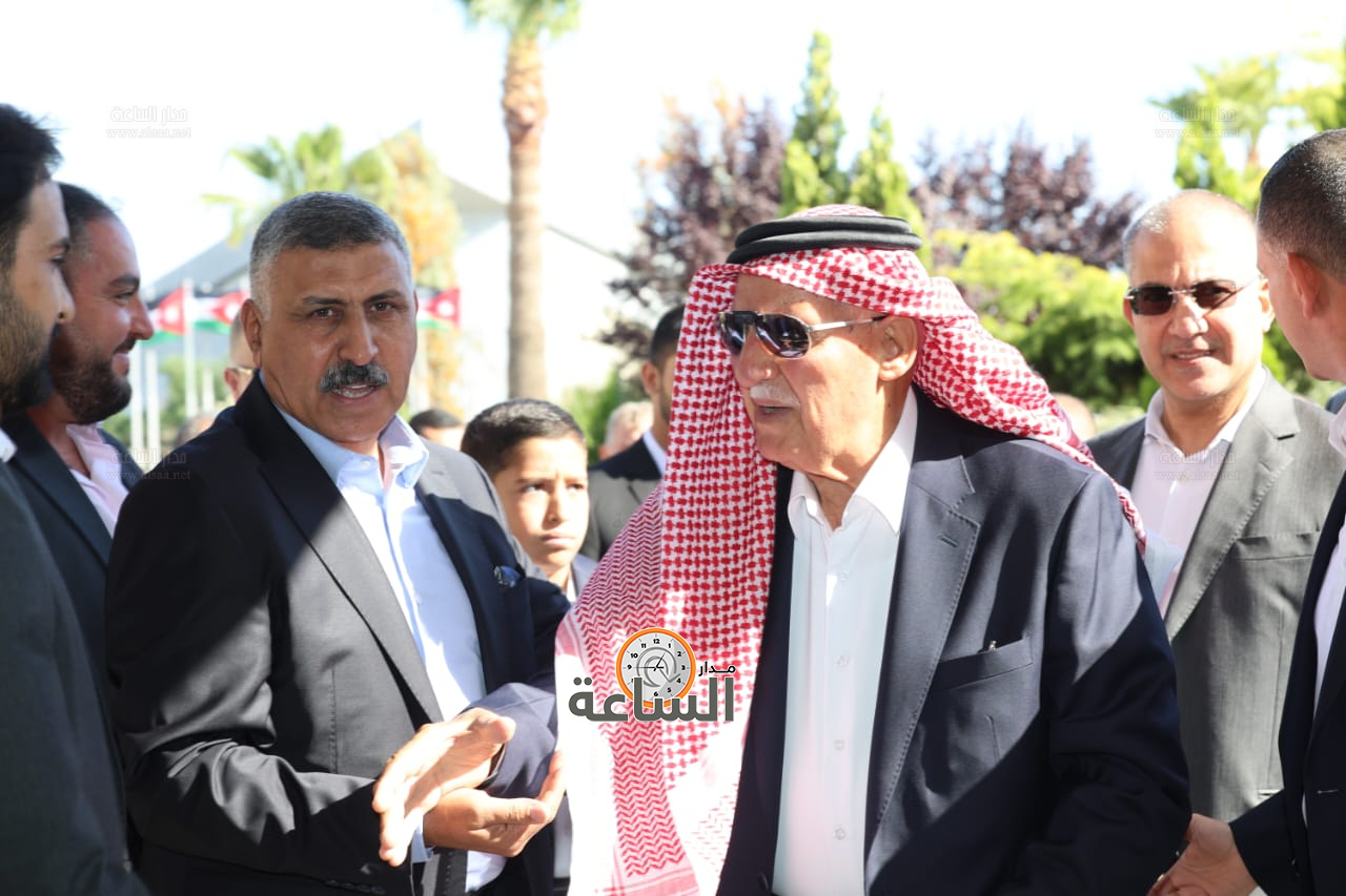 Madar Al-Saa Images 0.7450283283735611