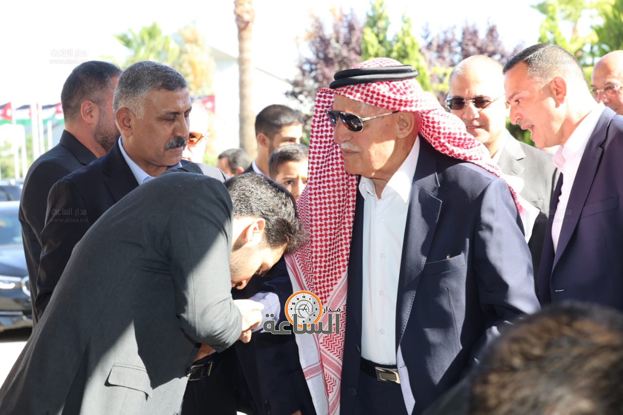 Madar Al-Saa Images 0.06988130202165022