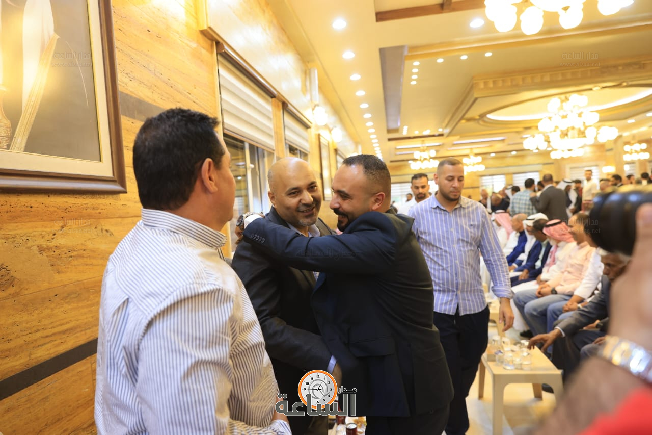 Madar Al-Saa Images 0.9632648088696244