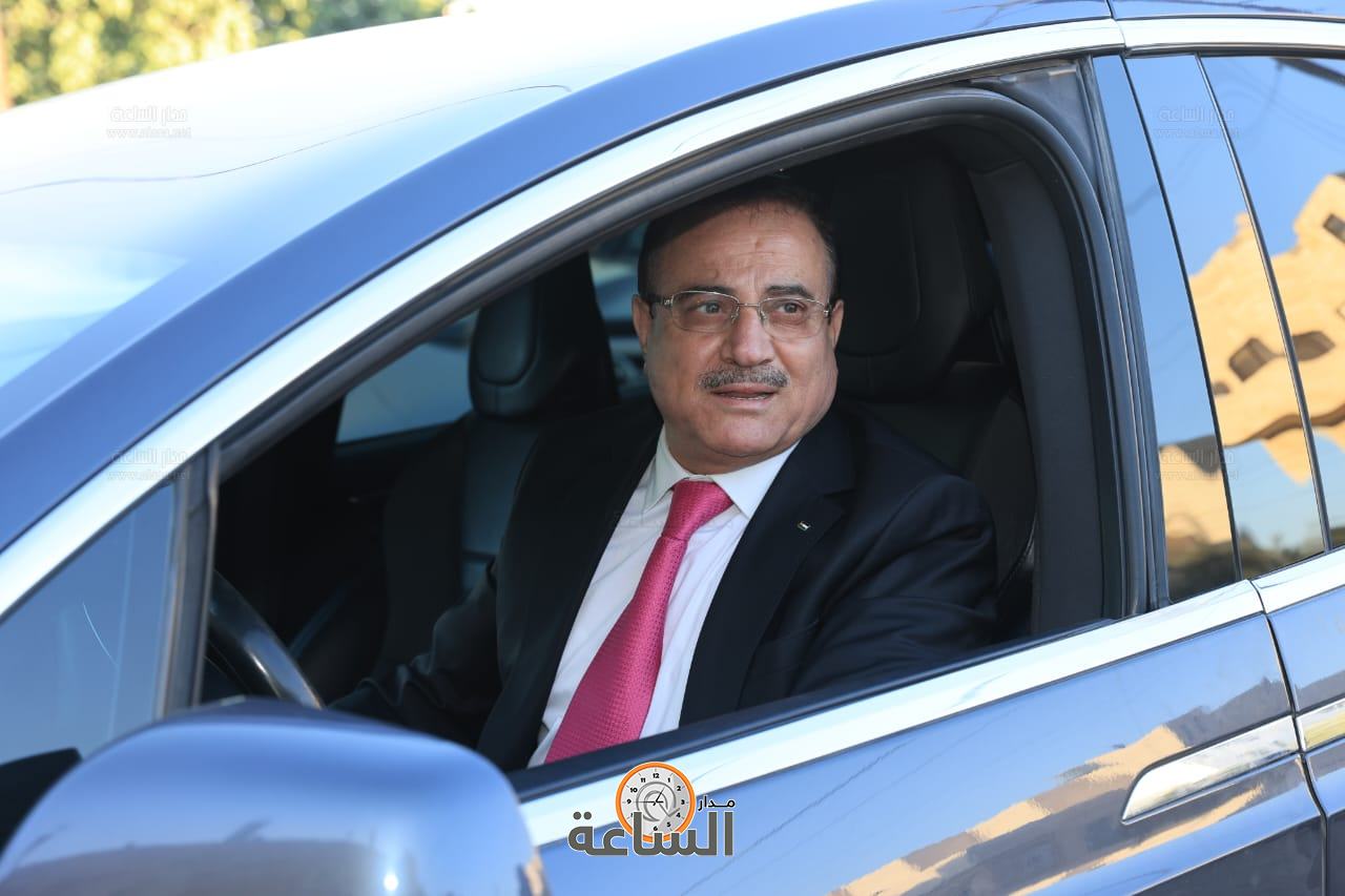 Madar Al-Saa Images 0.898180924979857