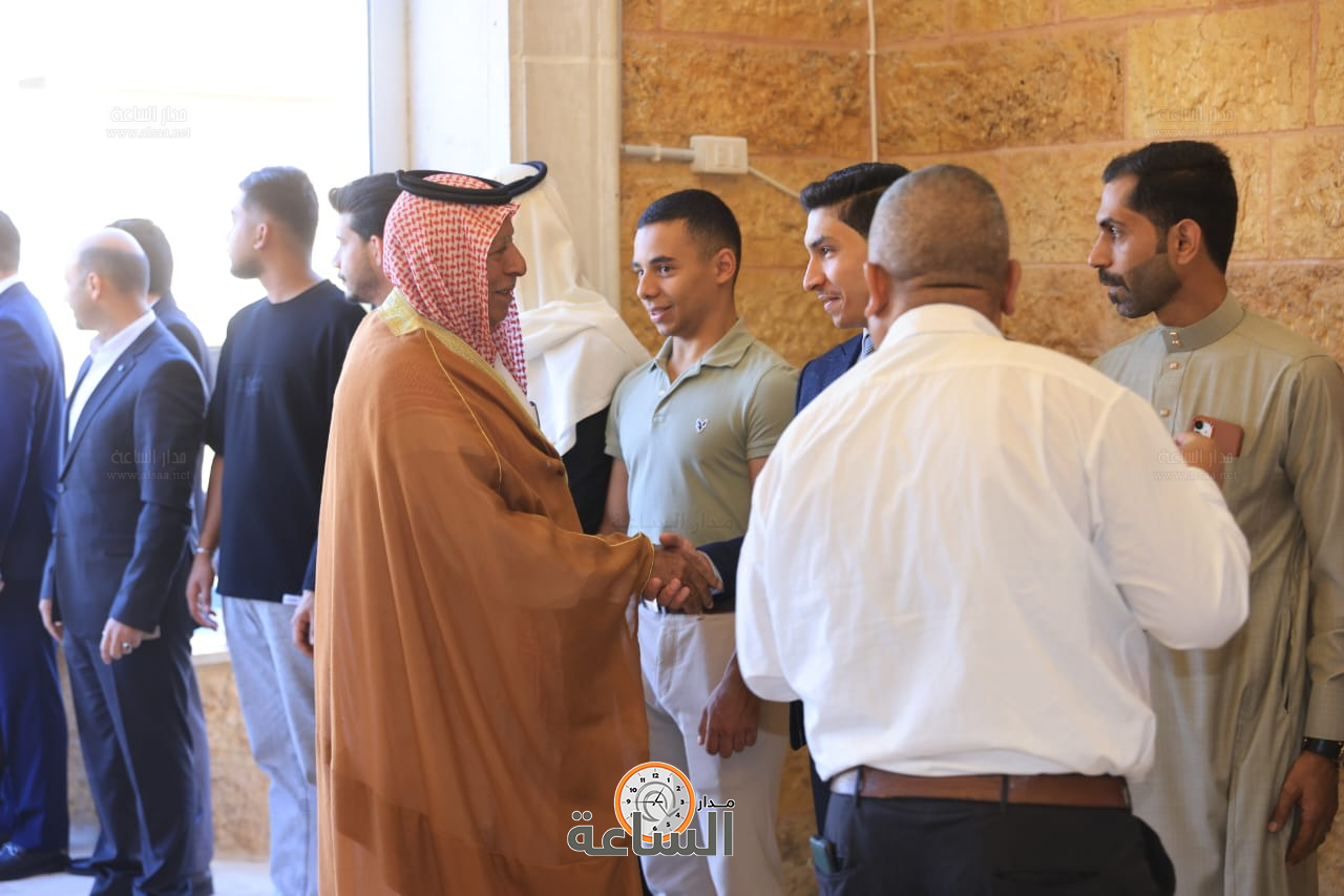 Madar Al-Saa Images 0.37852327461384616