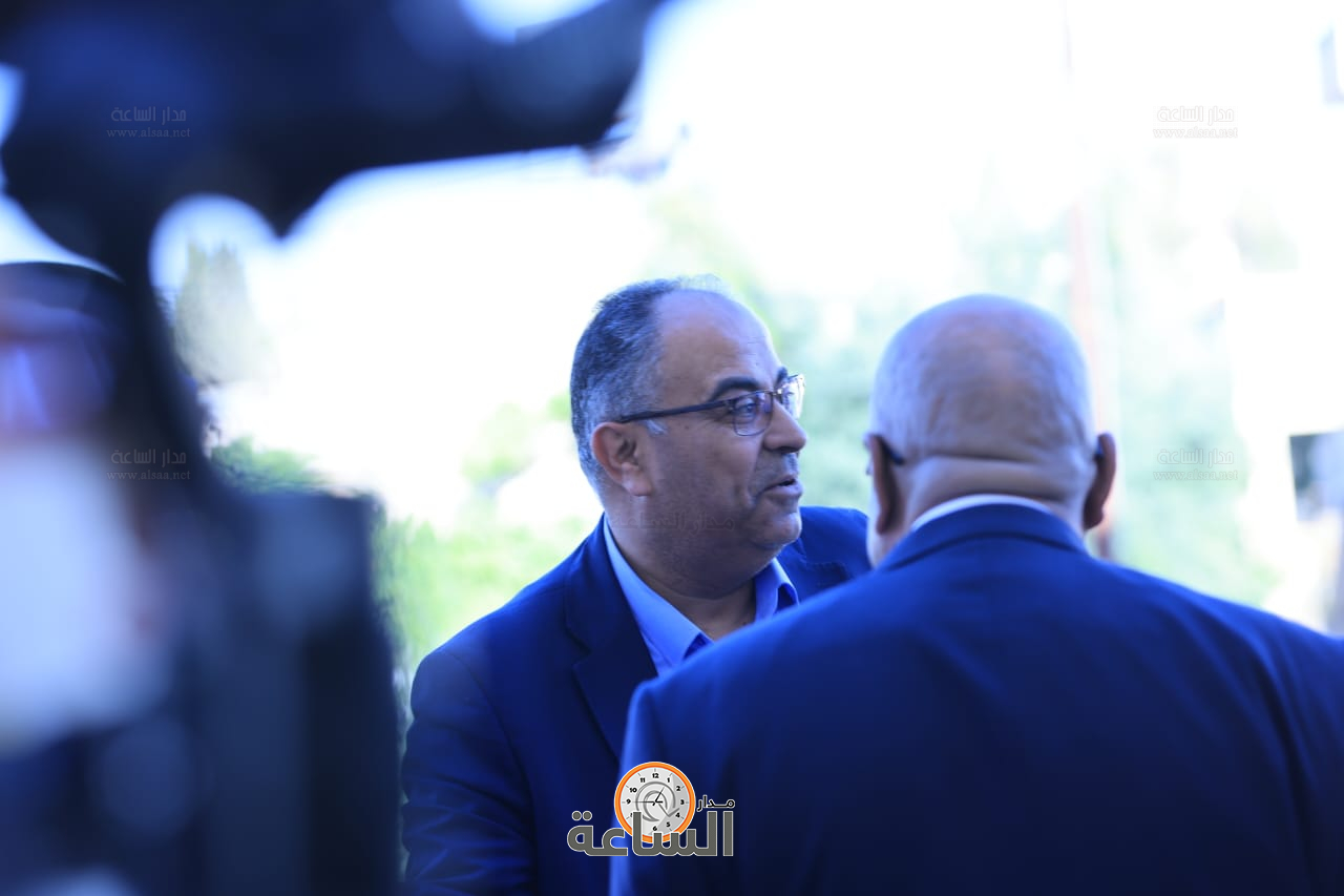 Madar Al-Saa Images 0.5391154152962366