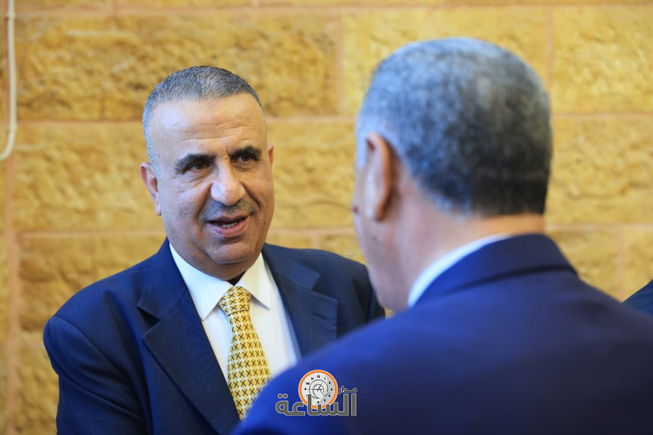 Madar Al-Saa Images 0.948345691936046