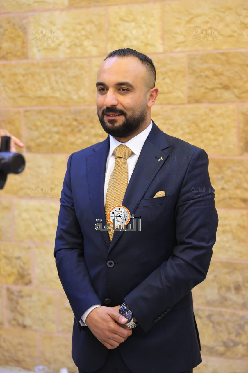 Madar Al-Saa Images 0.7750168509208396