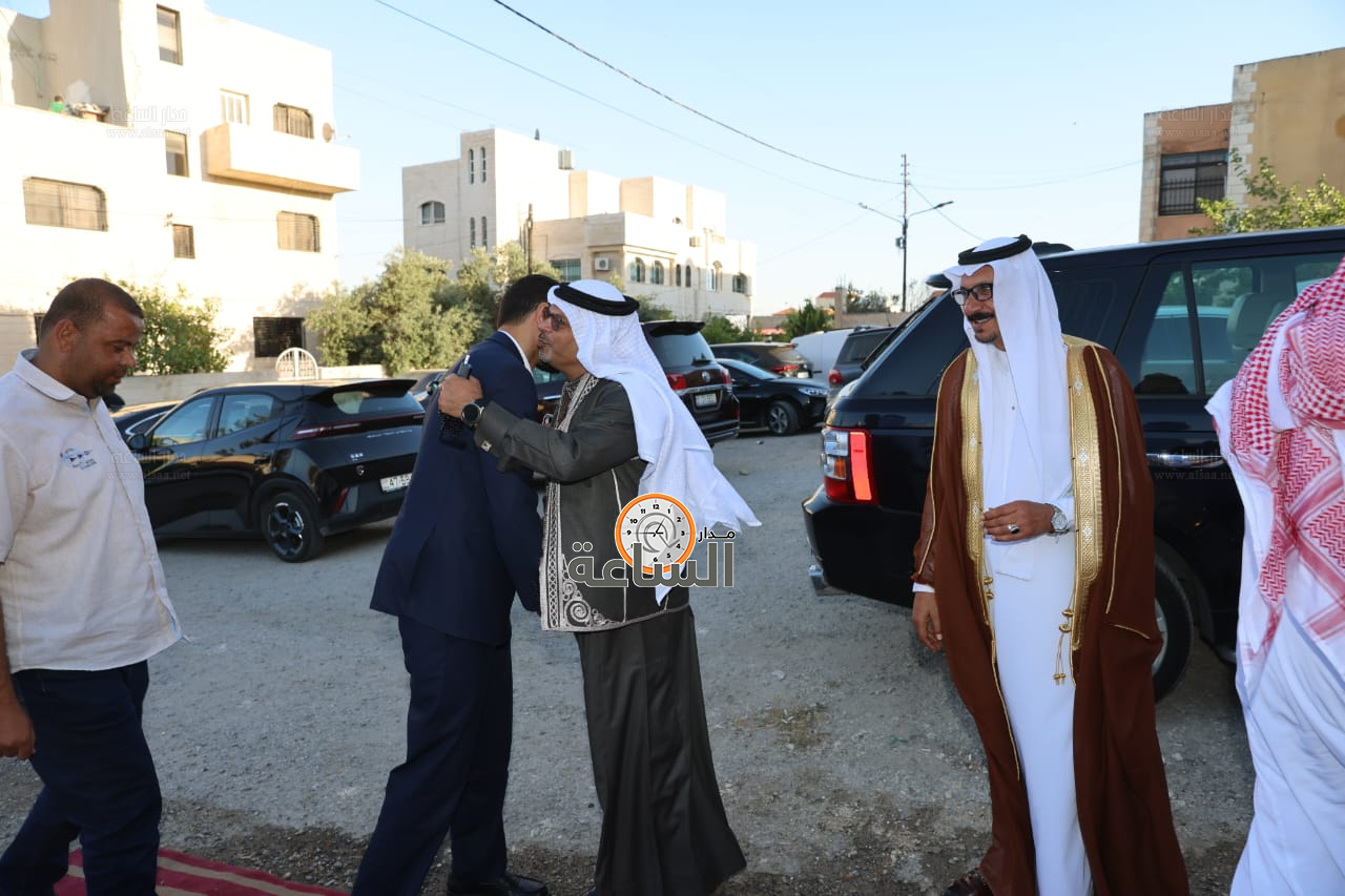 Madar Al-Saa Images 0.9934870600069596