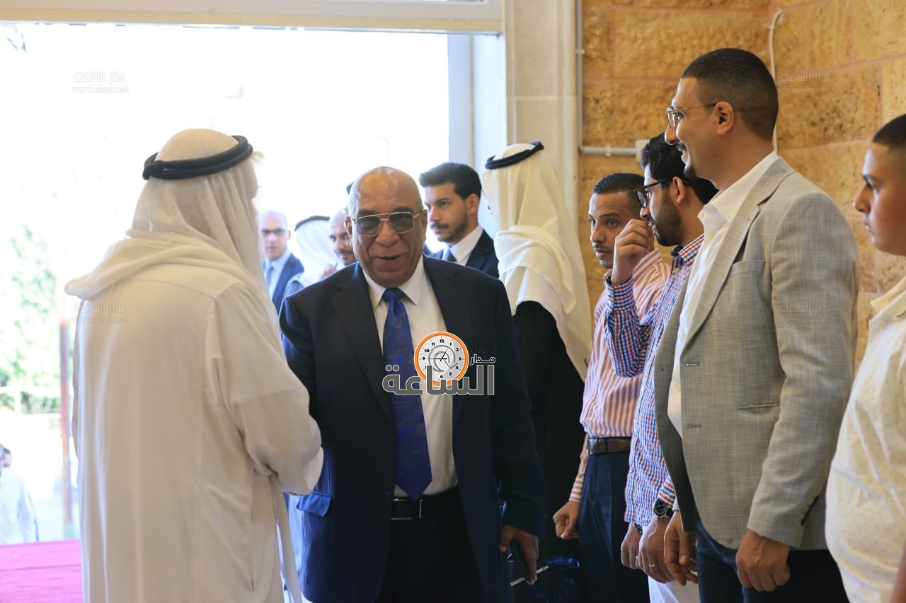 Madar Al-Saa Images 0.8052343018413775