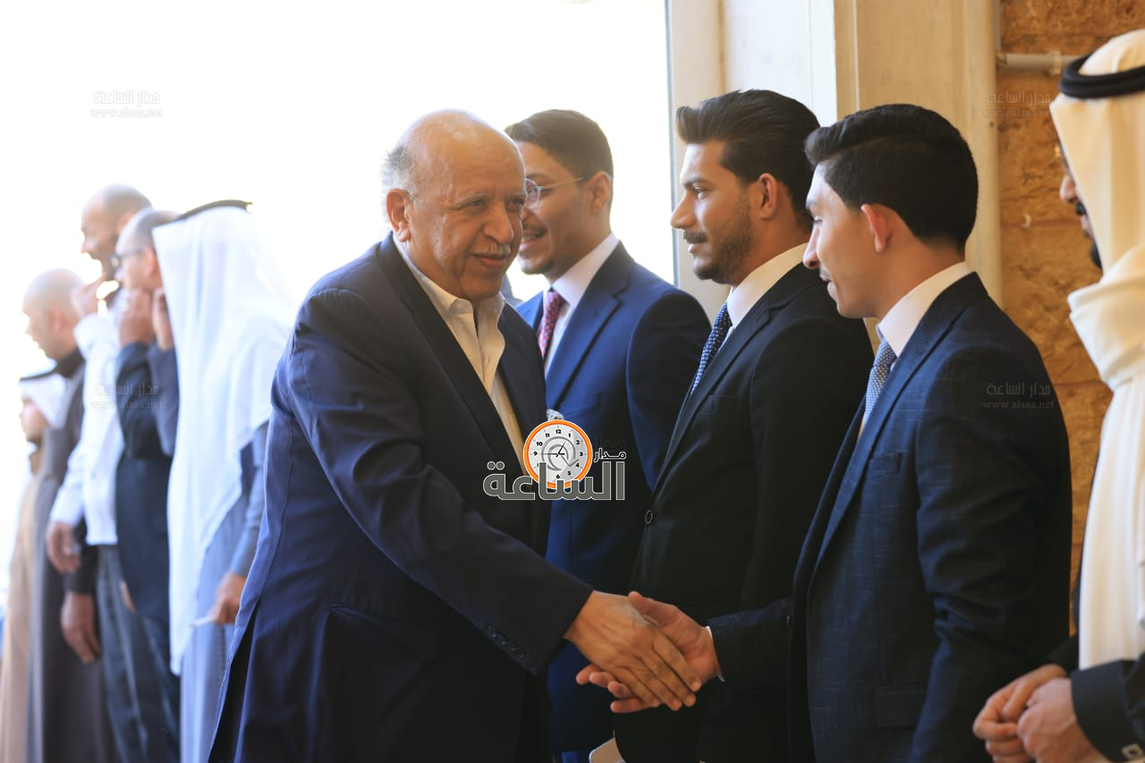 Madar Al-Saa Images 0.9795982572874538