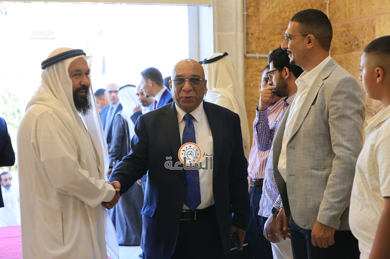 Madar Al-Saa Images 0.39772730172432946