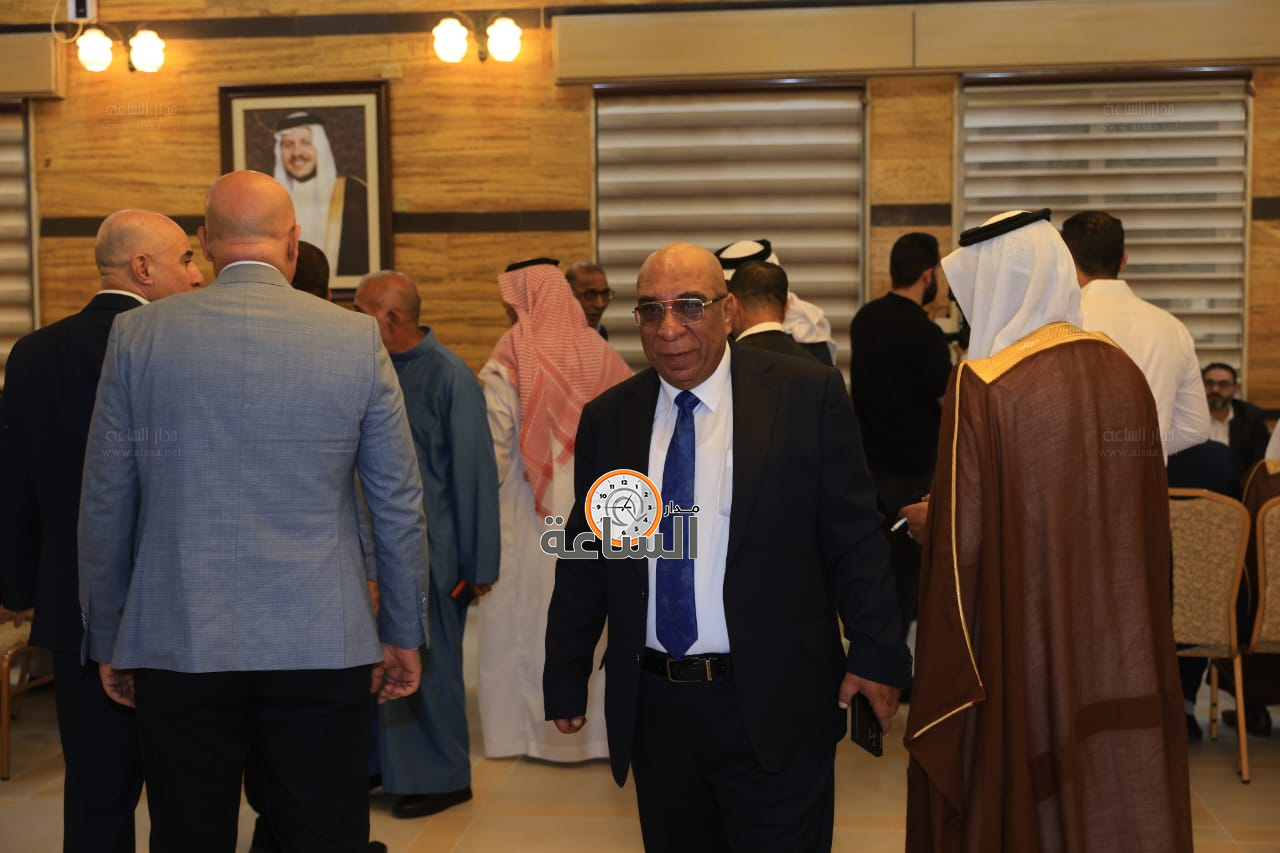 Madar Al-Saa Images 0.477102639904497