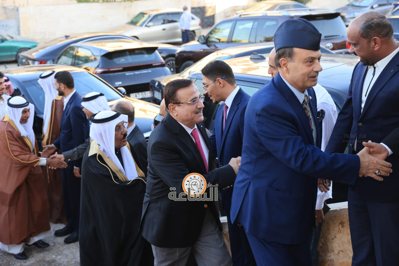 Madar Al-Saa Images 0.6137300079622652