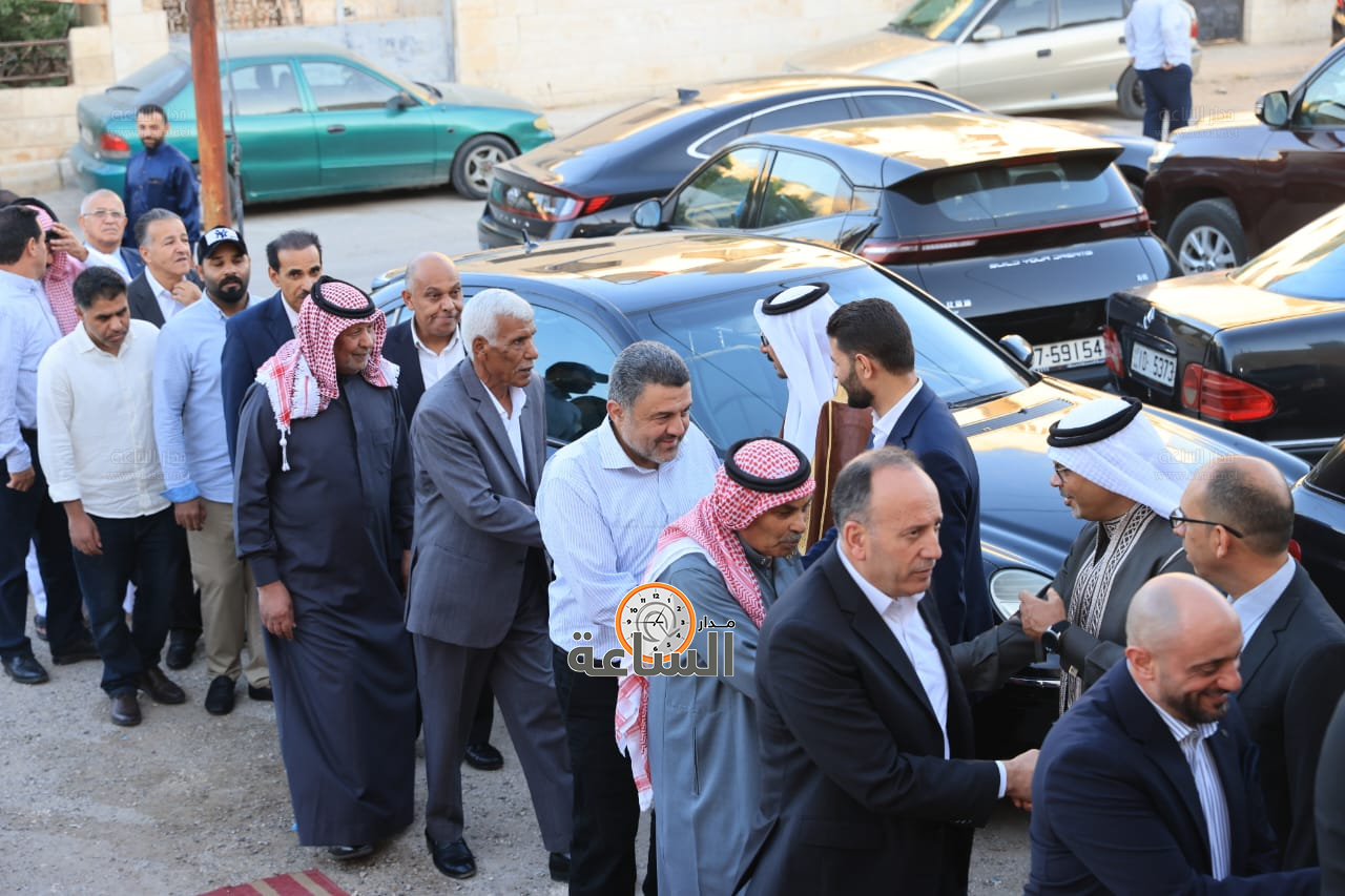 Madar Al-Saa Images 0.13291241014530875