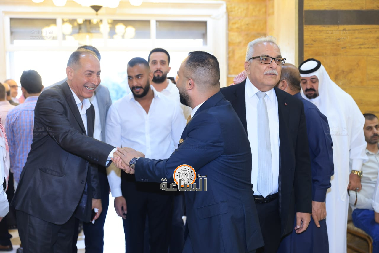 Madar Al-Saa Images 0.836210155306748